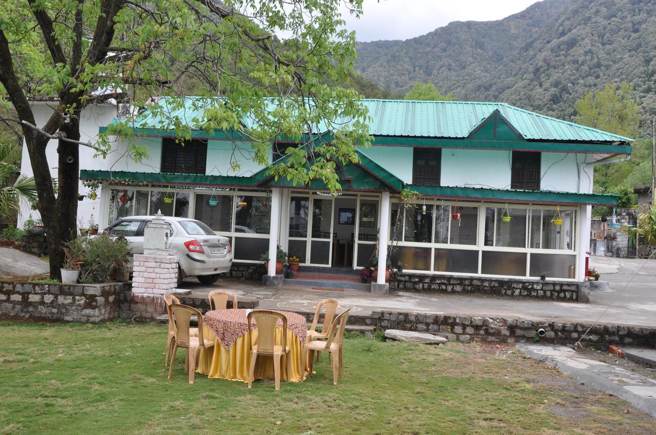 Tatva Bir Tents And Hotel Kangar Exterior photo