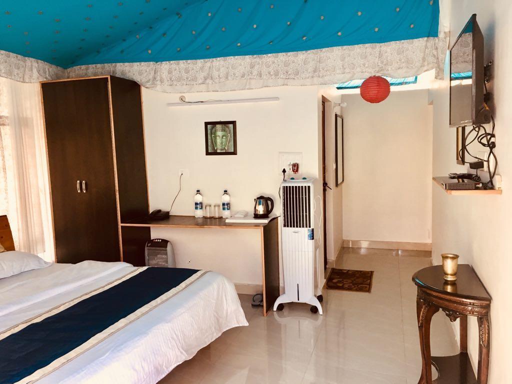 Tatva Bir Tents And Hotel Kangar Exterior photo